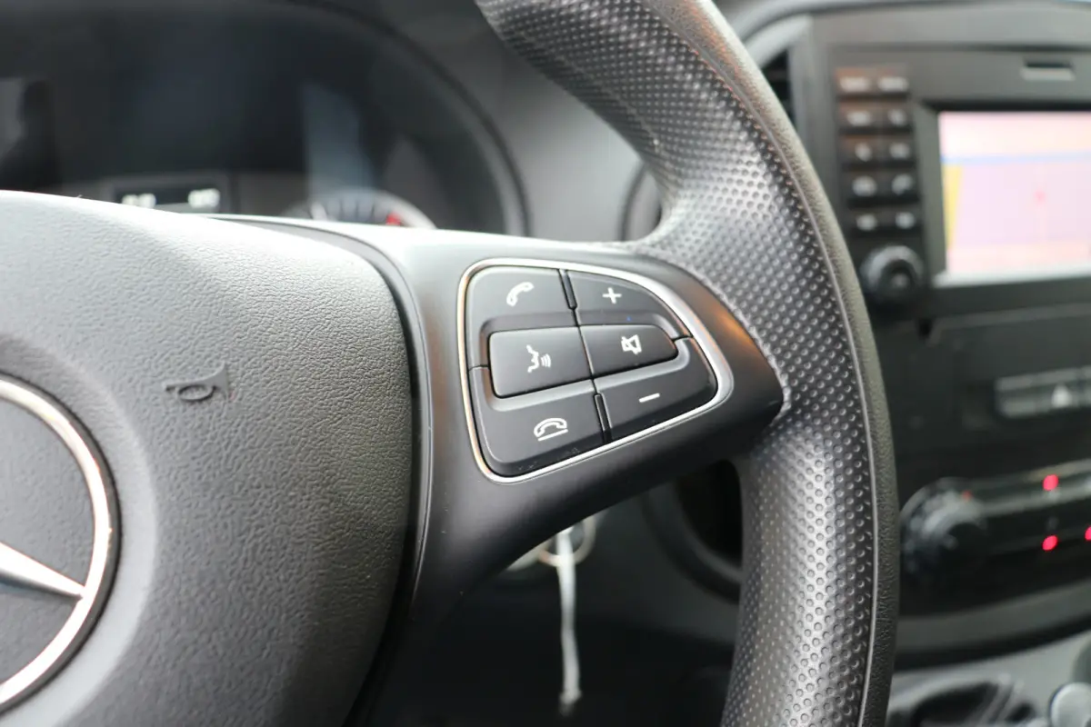 111 CDI Lang DC Comfort EX.BTW Lease v.a. 363,- pm