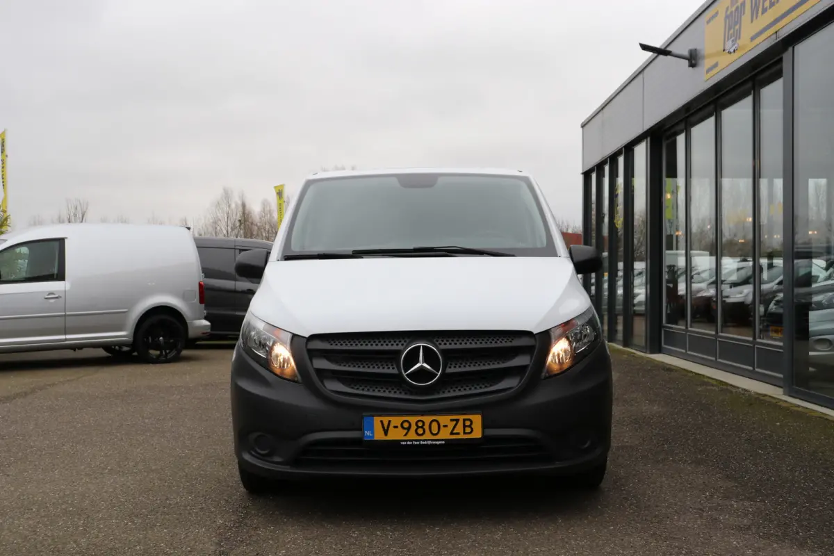 111 CDI Lang DC Comfort EX.BTW Lease v.a. 363,- pm