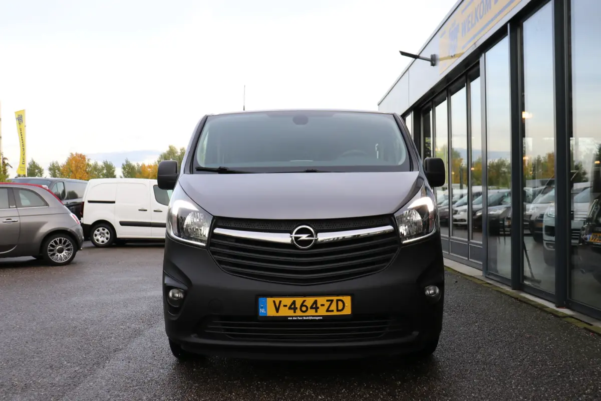 1.6 CDTI L2H1 DC Business+ EcoFlex EX. BTW 1e eigenaar Lease v.a. 395,- p/m