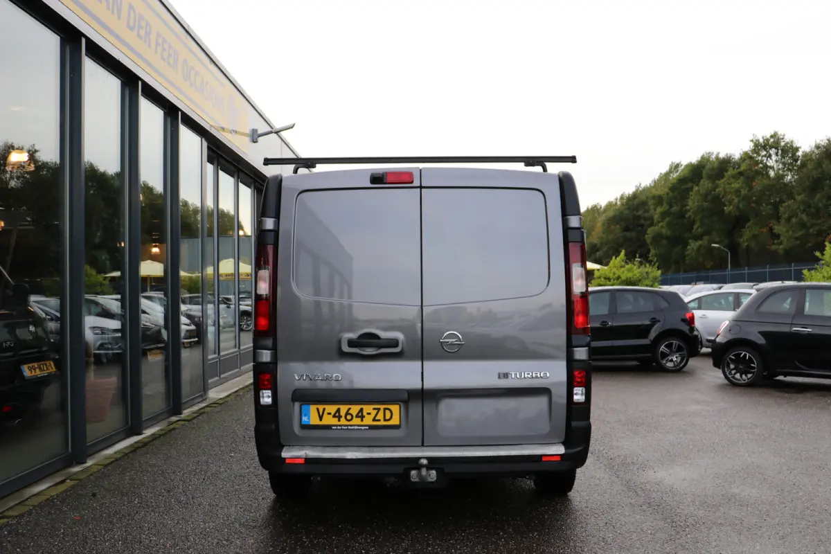 1.6 CDTI L2H1 DC Business+ EcoFlex EX. BTW 1e eigenaar Lease v.a. 395,- p/m