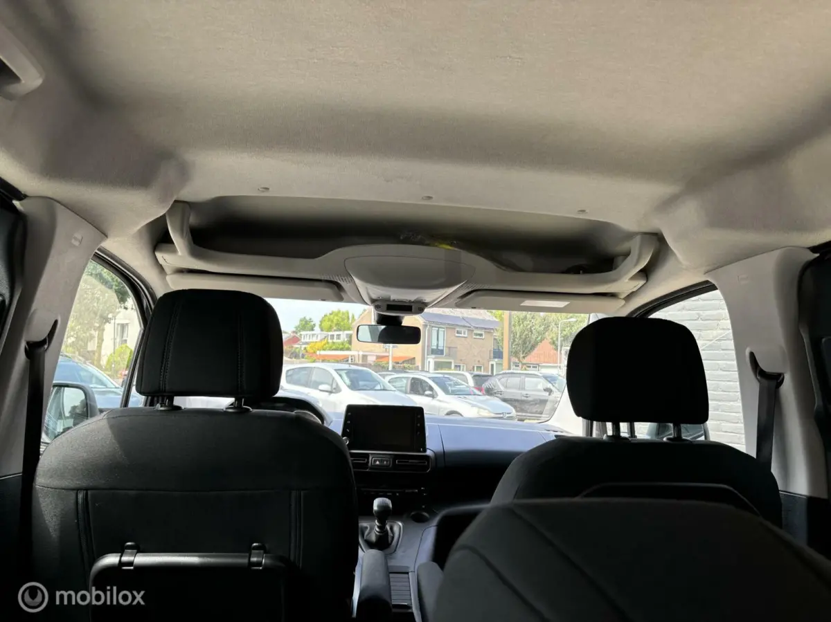 1.2 Puretech 110 PK navigatie carplay climate control