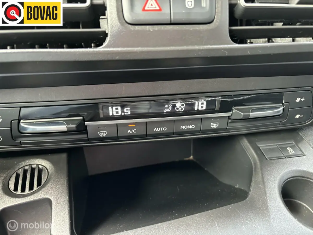 1.2 Puretech 110 PK navigatie carplay climate control