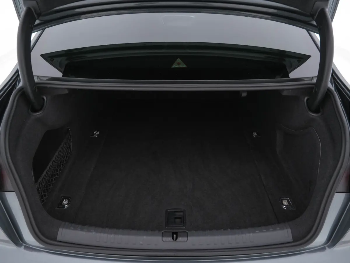 Limousine TDI Quattro Black Edition Aut. *PANO | LEATHER | B&O-SURROUND | MATRIX-LED | DIGI-COCKPIT | HEAD-UP | SPORTSEATS | BLINDSPOT | LANE-ASSIST | MEMORY-PACK | AIRSUSPENSION | ADAPT.CRU