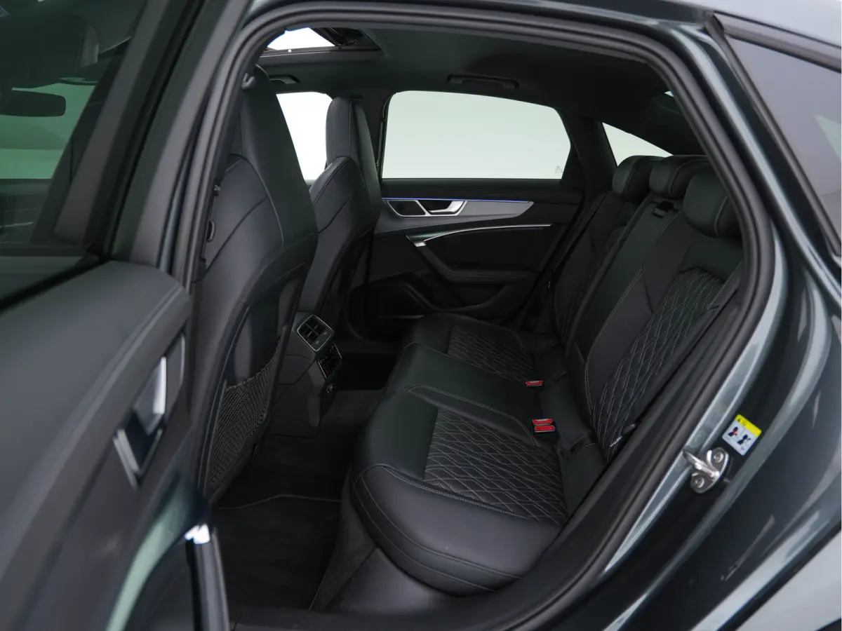 Limousine TDI Quattro Black Edition Aut. *PANO | LEATHER | B&O-SURROUND | MATRIX-LED | DIGI-COCKPIT | HEAD-UP | SPORTSEATS | BLINDSPOT | LANE-ASSIST | MEMORY-PACK | AIRSUSPENSION | ADAPT.CRU