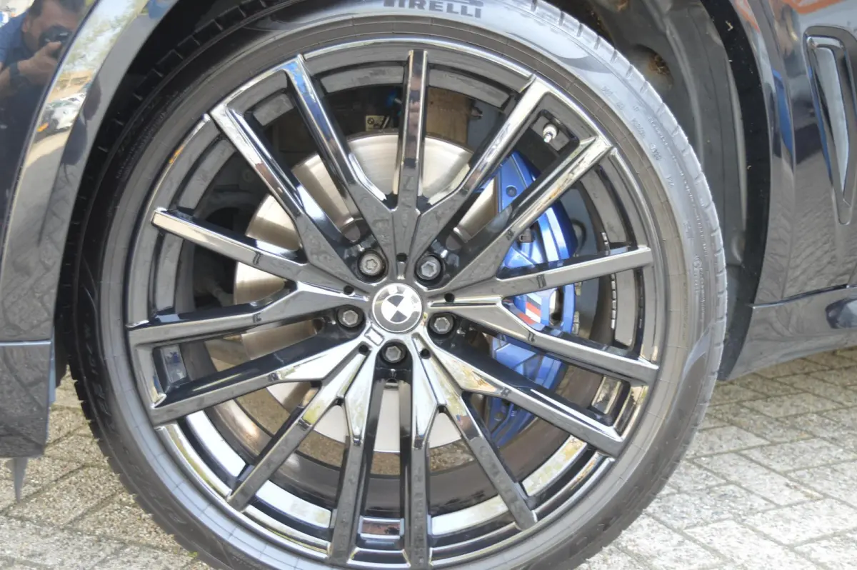 xDrive40i High Executive|M Sport|Pano|Head Up|Massage