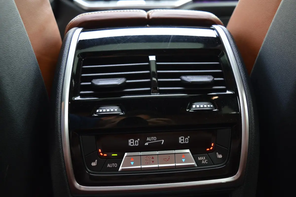 xDrive40i High Executive|M Sport|Pano|Head Up|Massage