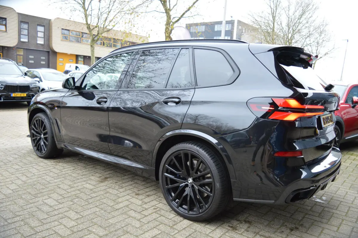 xDrive40i High Executive|M Sport|Pano|Head Up|Massage