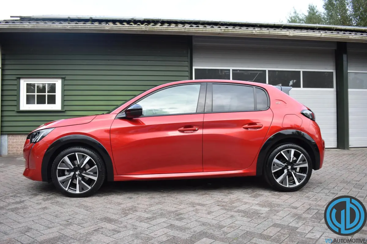 1.2 PureTech GT Pack |Apple carplay|Cruise|stoelverw.|nw distributie