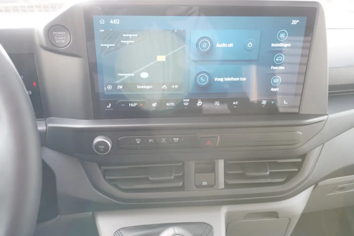 320L 2.0 TDCI 136PK L2H1 Trail DubbelCabine Schuifdeur L/R Nr. V090 | Airco | Adap | Navi| Camera | Blis | 20 inch LM velgen | DEMO