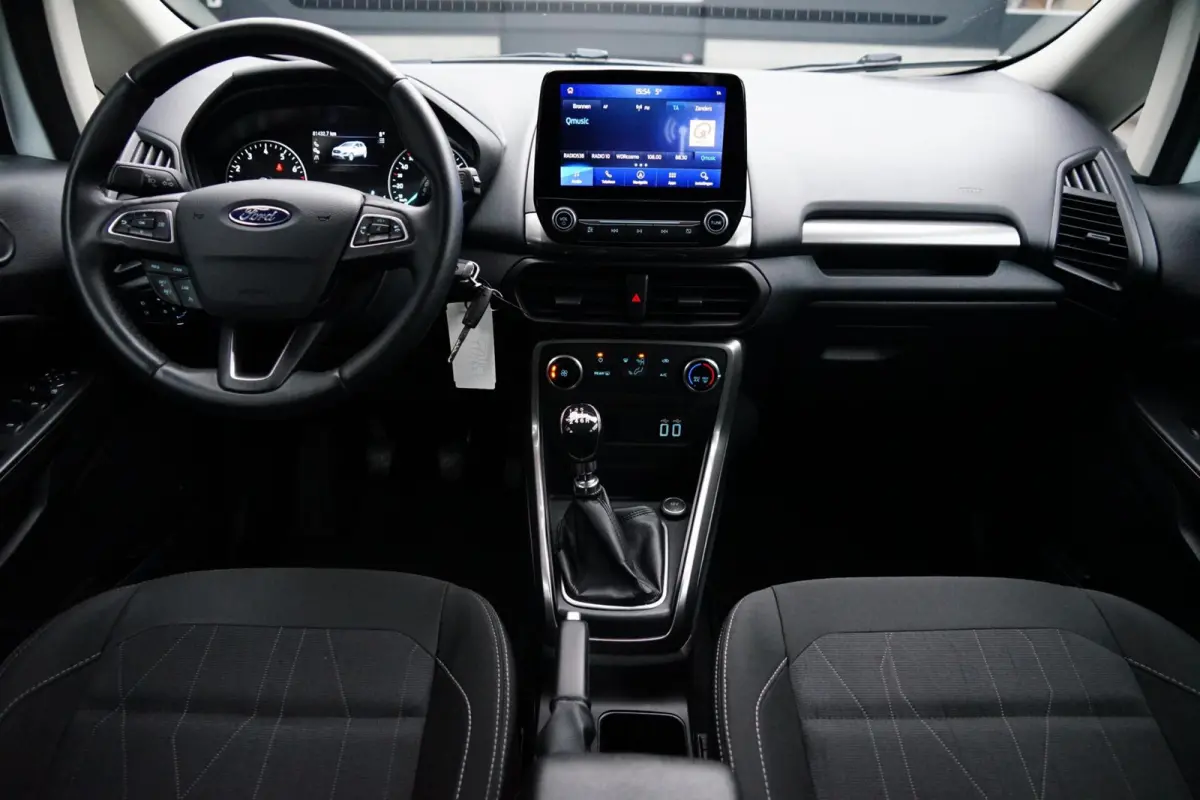 1.0 EcoBoost Trend Ultimate, NL, CarPlay, PDC