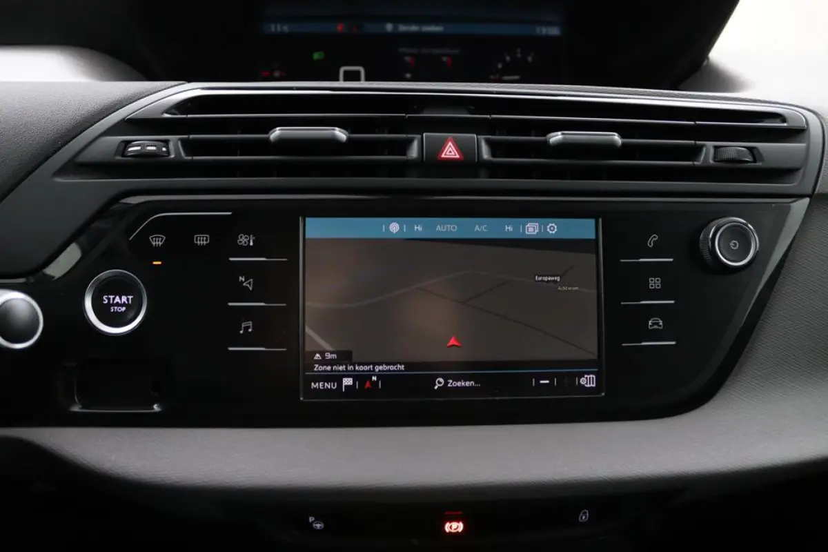 1.2 Business*NAVI*ECC*CARPLAY*7PERS.*