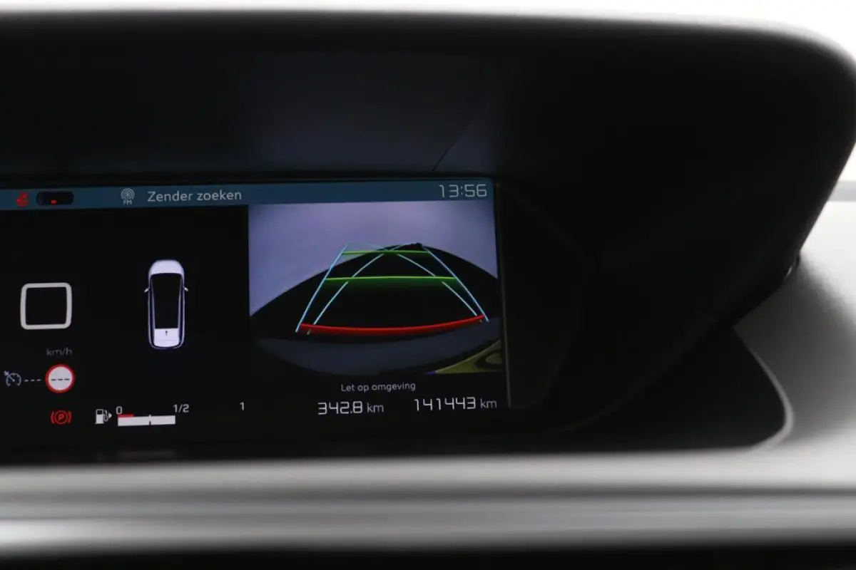 1.2 Business*NAVI*ECC*CARPLAY*7PERS.*