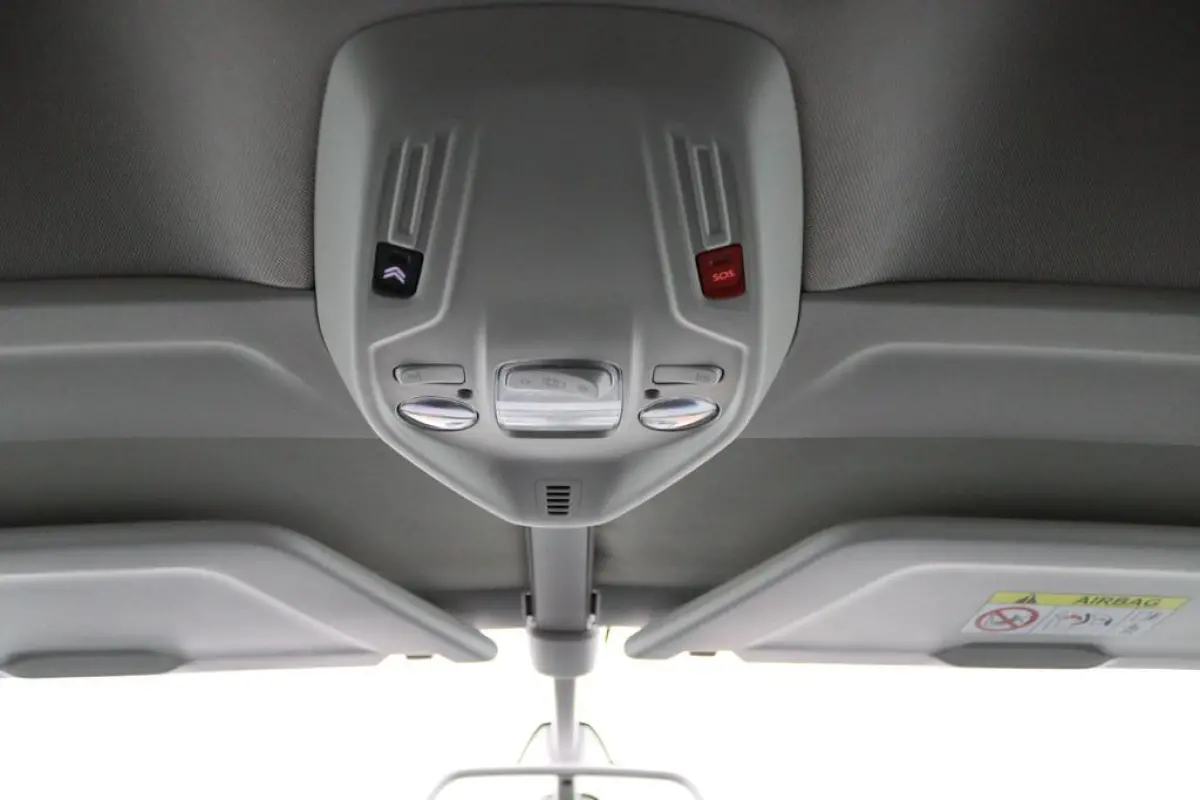 1.2 Business*NAVI*ECC*CARPLAY*7PERS.*