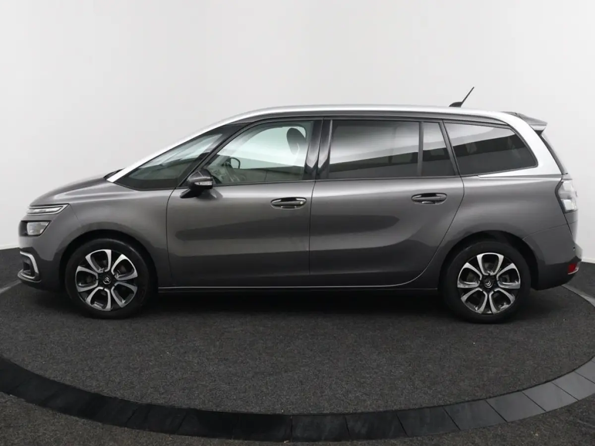 1.2 Business*NAVI*ECC*CARPLAY*7PERS.*