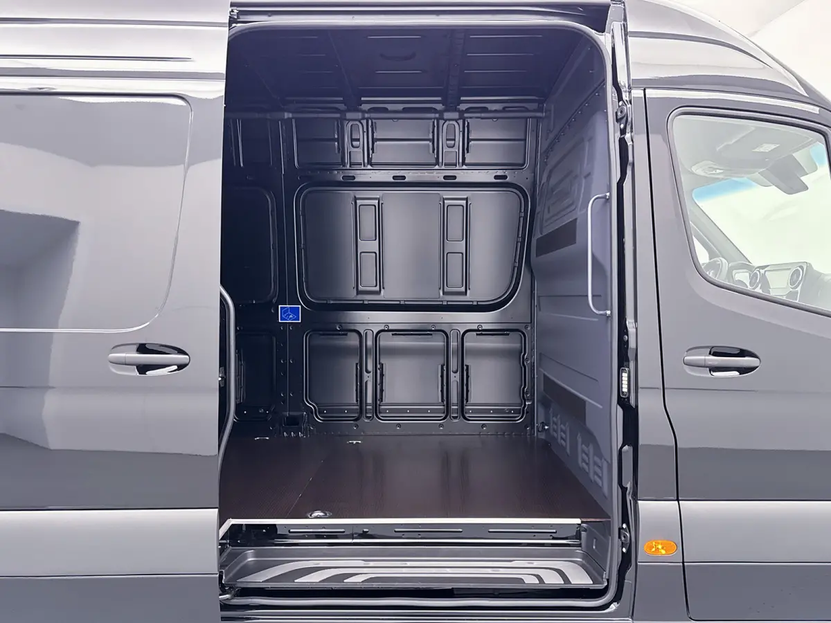 317 1.9 CDI PRO L3H2 Navigatie Parkeerpakket Camera Led Cruise Control 3500 KG Trekgewicht