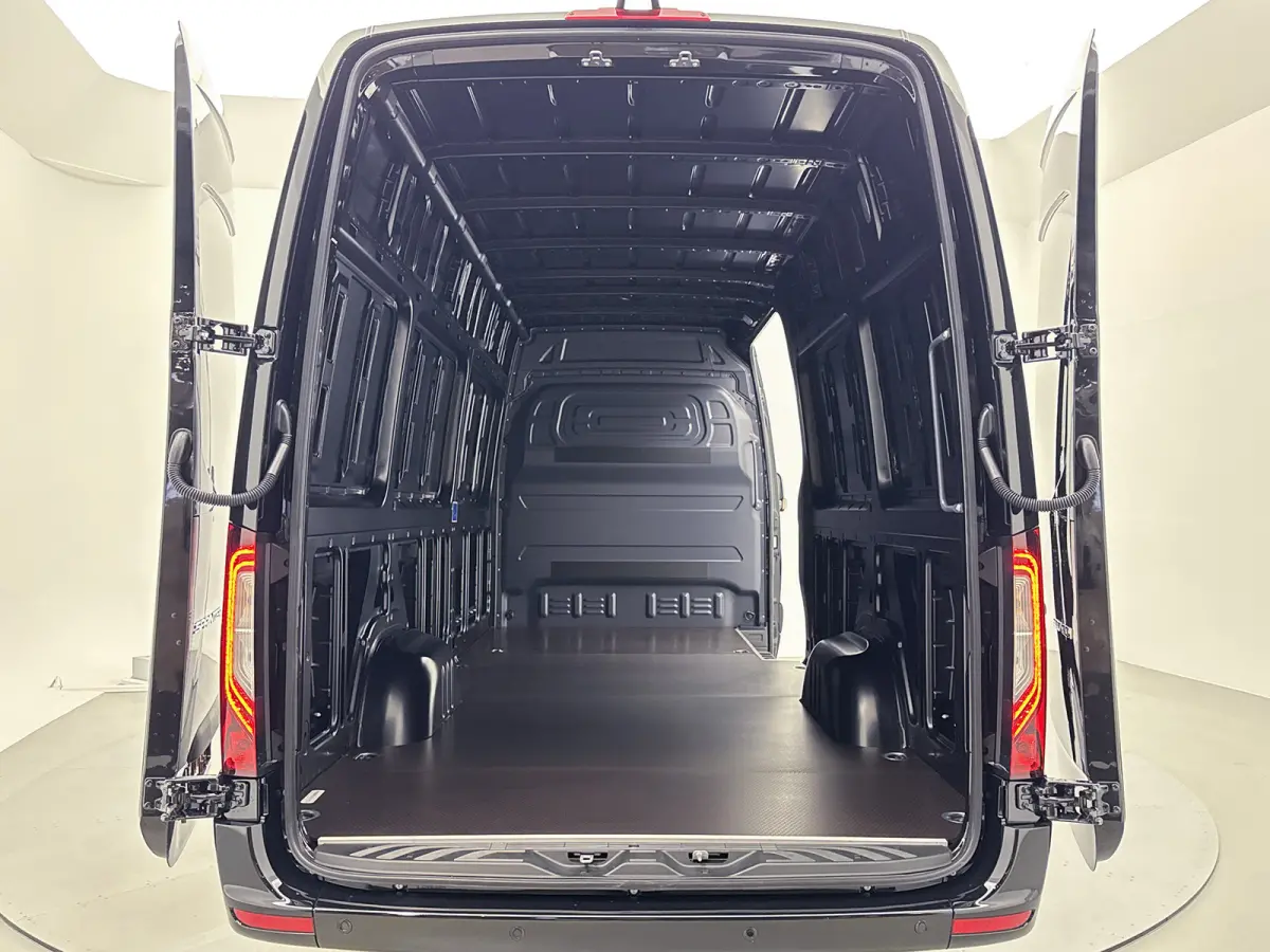 317 1.9 CDI PRO L3H2 Navigatie Parkeerpakket Camera Led Cruise Control 3500 KG Trekgewicht