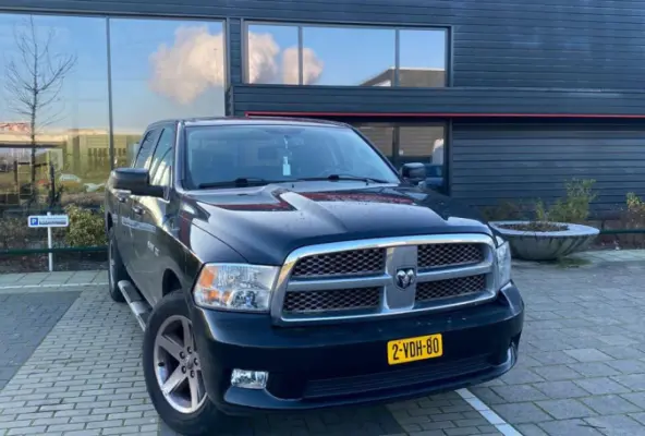1500 4X4 5.7 V8 4x4 Quad Cab 6'4