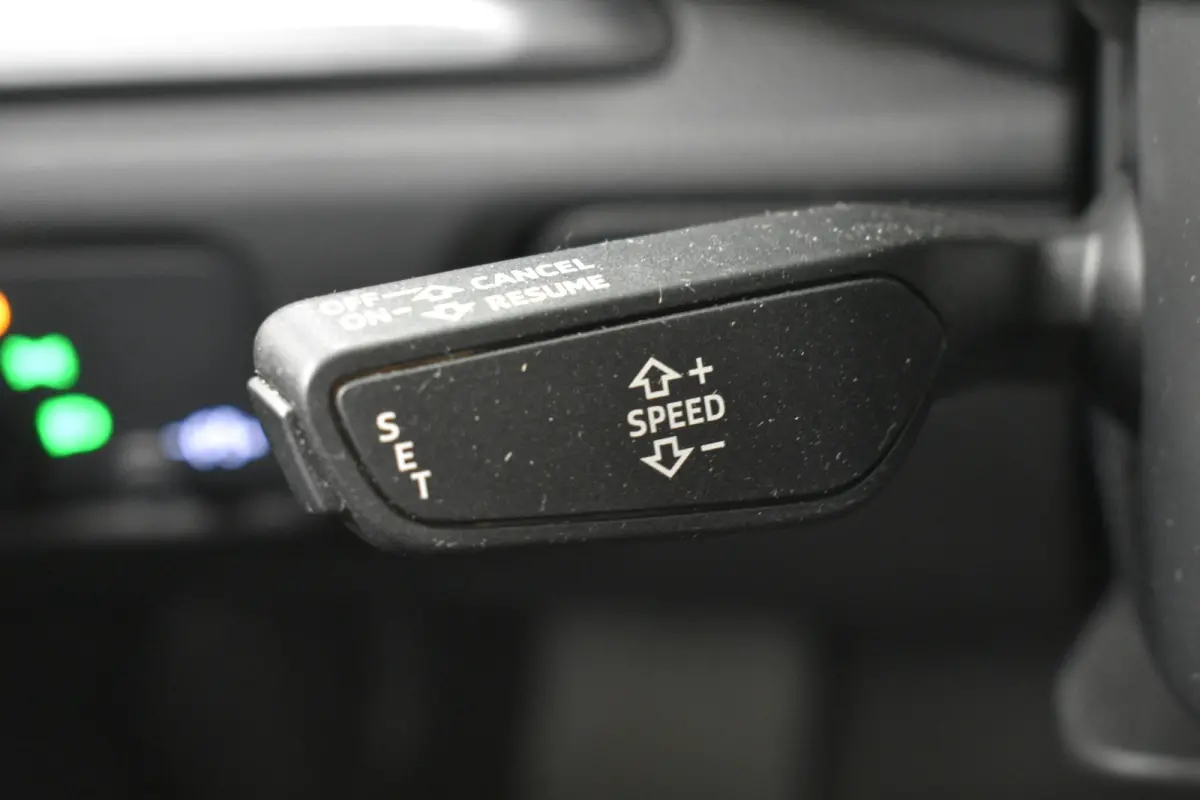 1.4 e-tron PHEV Sport Virtual Dakrail Keyless PDC v+a Stoelver