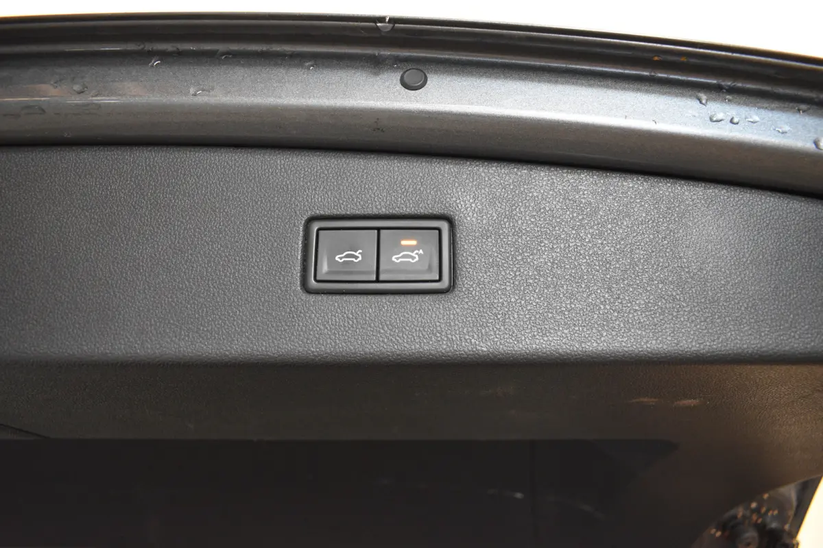 All-space 1.4 TSI 7p EL Trekh+aKlep Virtual Head-Up Camera Pano Discpro navi