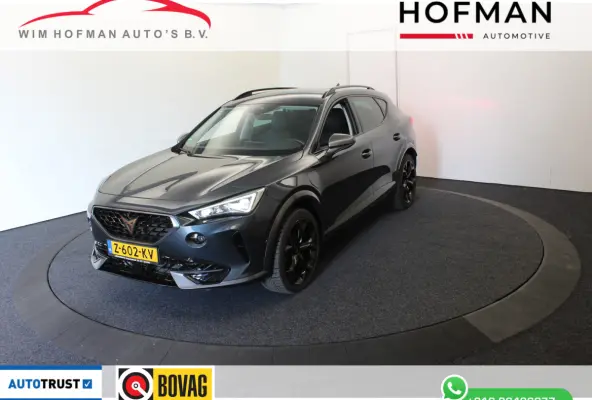 1.4 e-Hybrid Perform EL Trekhaak 360ºCamera Virtual 19" Keyless