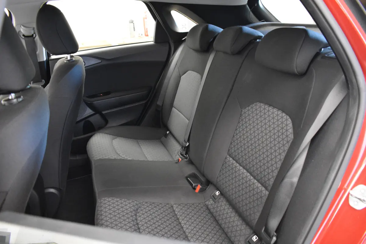 1.0 T-GDi ComfortLine | Camera | CarplayNavi | Stoel\stuur verwarming |
