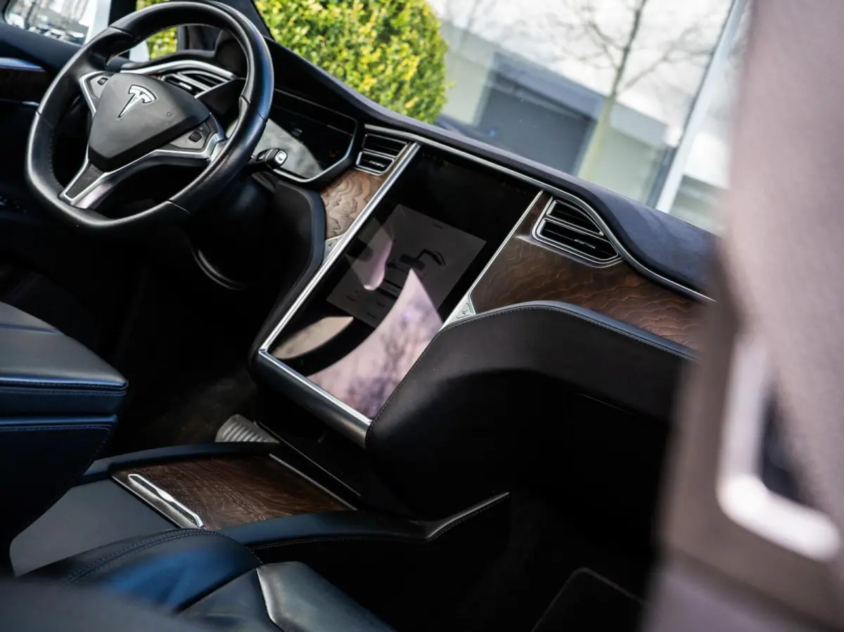 100D|AUTOPILOT|PANO|22''|360°|LEDER|KEYLESS
