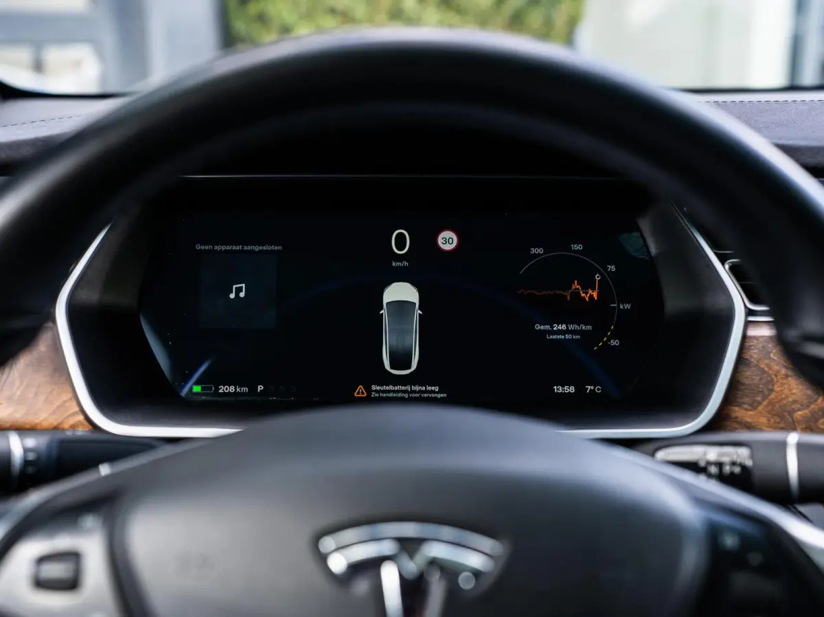100D|AUTOPILOT|PANO|22''|360°|LEDER|KEYLESS