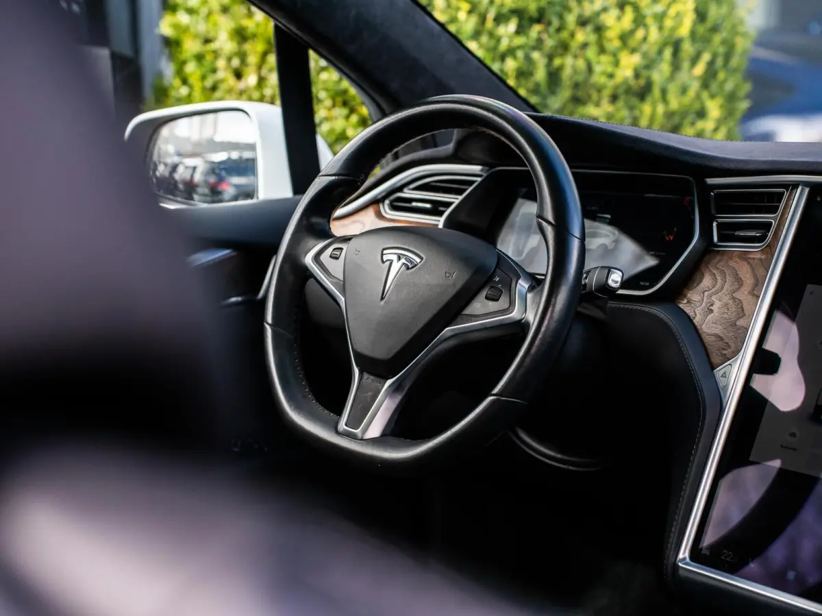 100D|AUTOPILOT|PANO|22''|360°|LEDER|KEYLESS