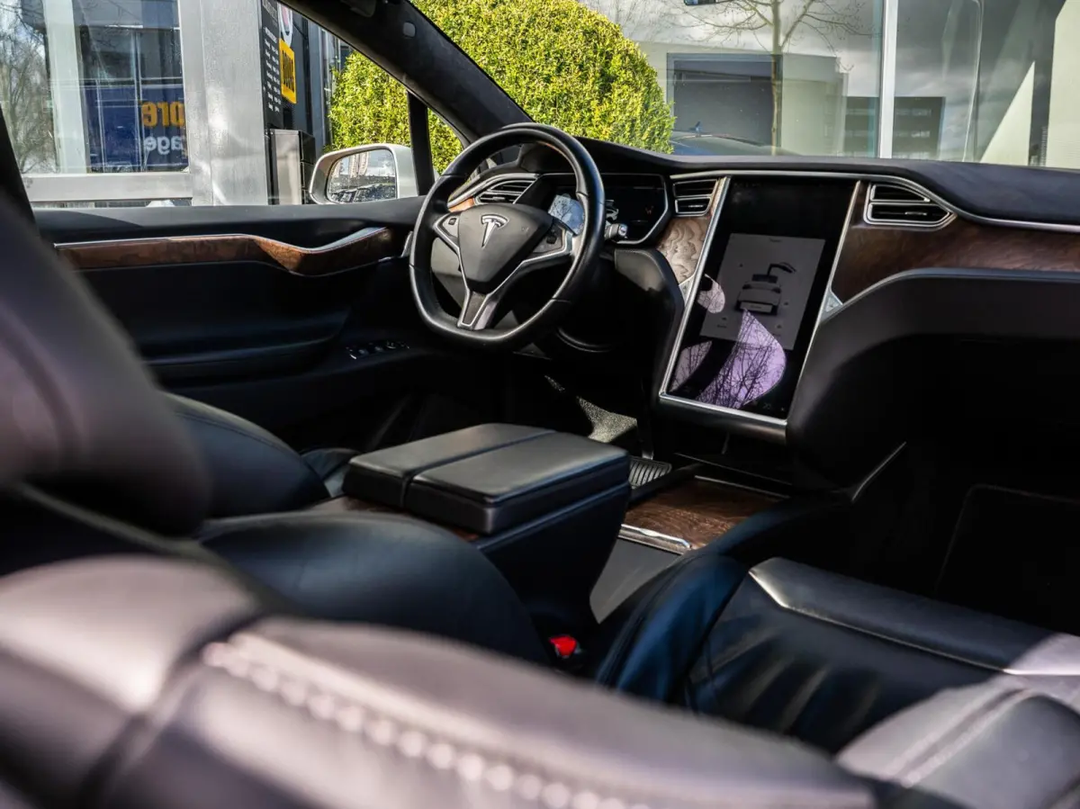 100D|AUTOPILOT|PANO|22''|360°|LEDER|KEYLESS