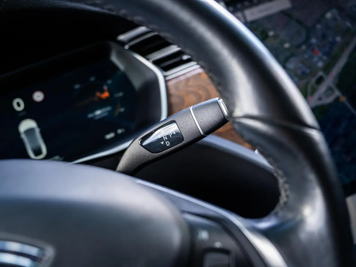100D|AUTOPILOT|PANO|22''|360°|LEDER|KEYLESS
