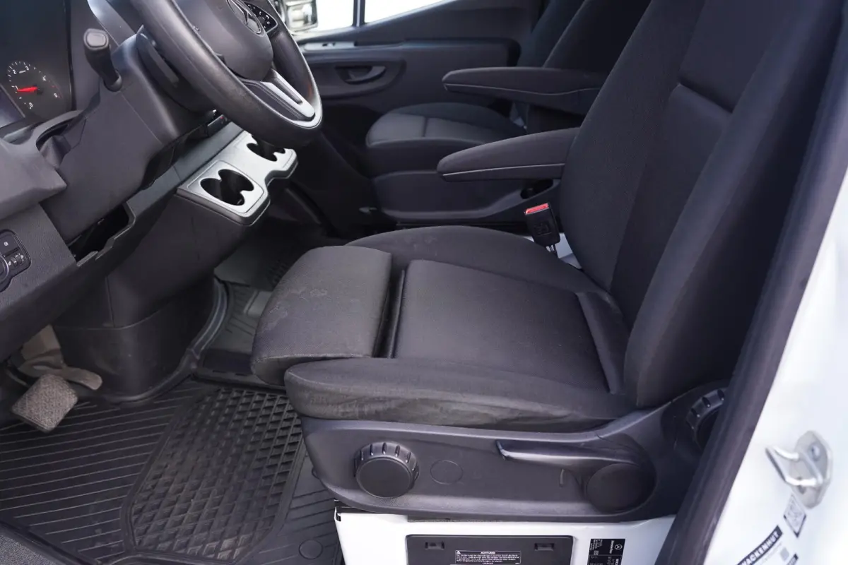 315 CDI 150 pk Bakwagen Aut. L2 met Deuren Airco Camera, Dakspoiler, Apple Carplay, Opstap achter, 2-Zits