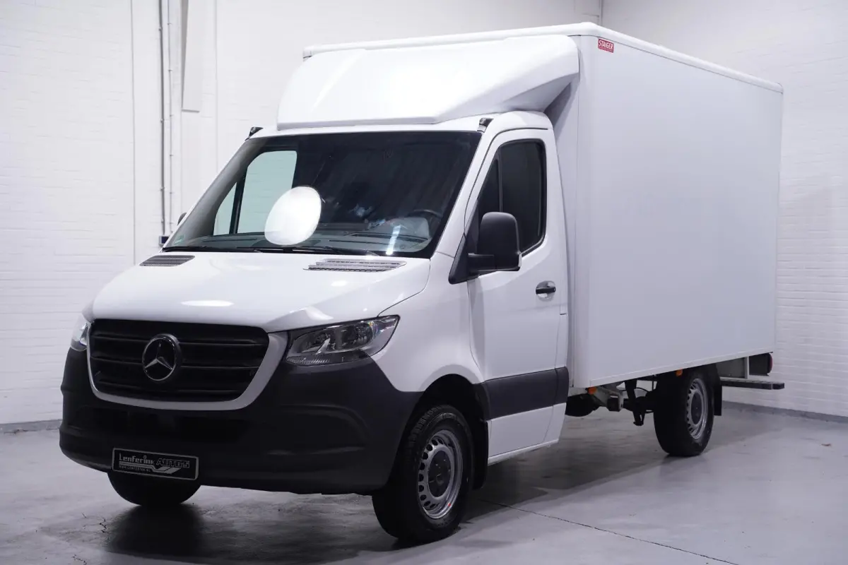 315 CDI 150 pk Bakwagen Aut. L2 met Deuren Airco Camera, Dakspoiler, Apple Carplay, Opstap achter, 2-Zits
