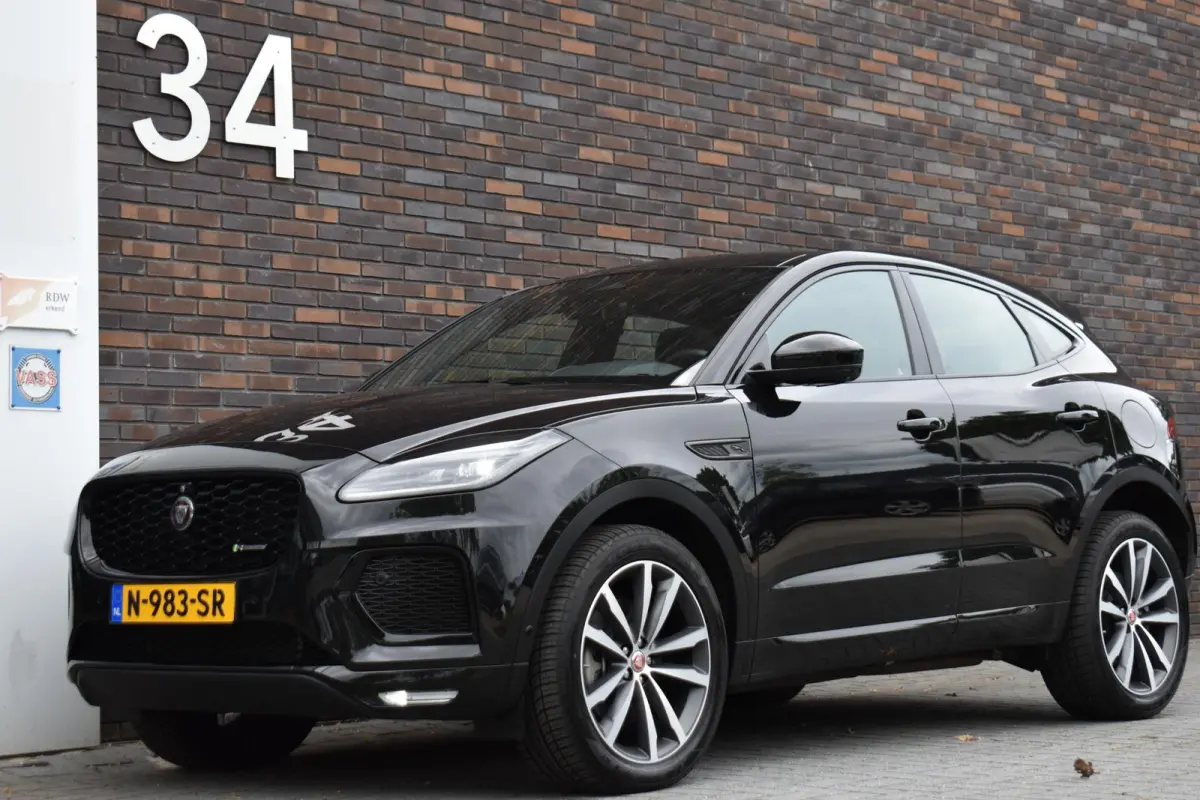 1.5 P300e AWD R-DHSE PANODAK 20"LMV NAVIGATIE LEDER