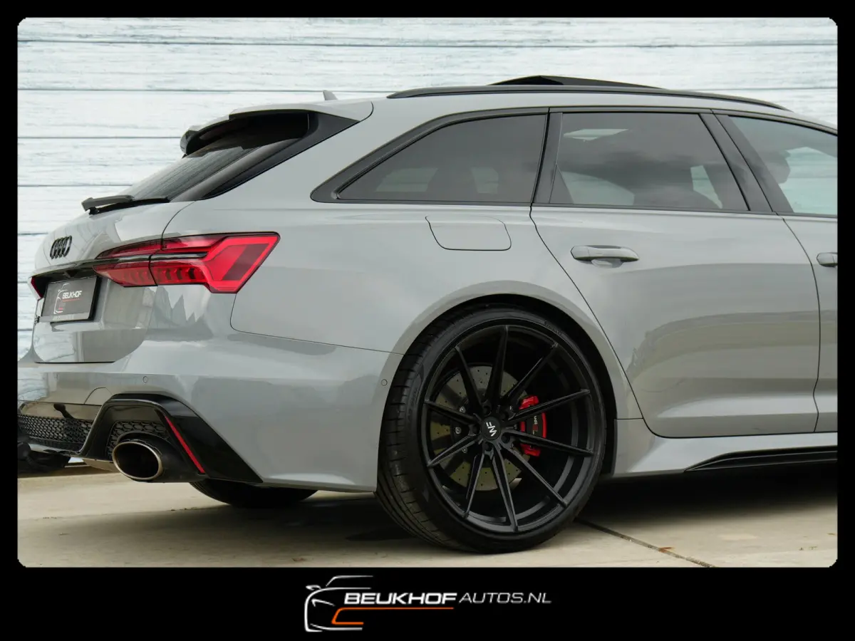 4.0 TFSI Akrapovic Pano Trekhaak Ceramic 740Pk!!