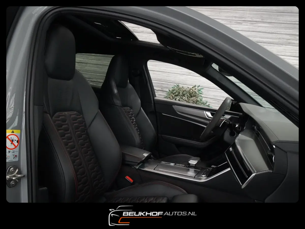 4.0 TFSI Akrapovic Pano Trekhaak Ceramic 740Pk!!