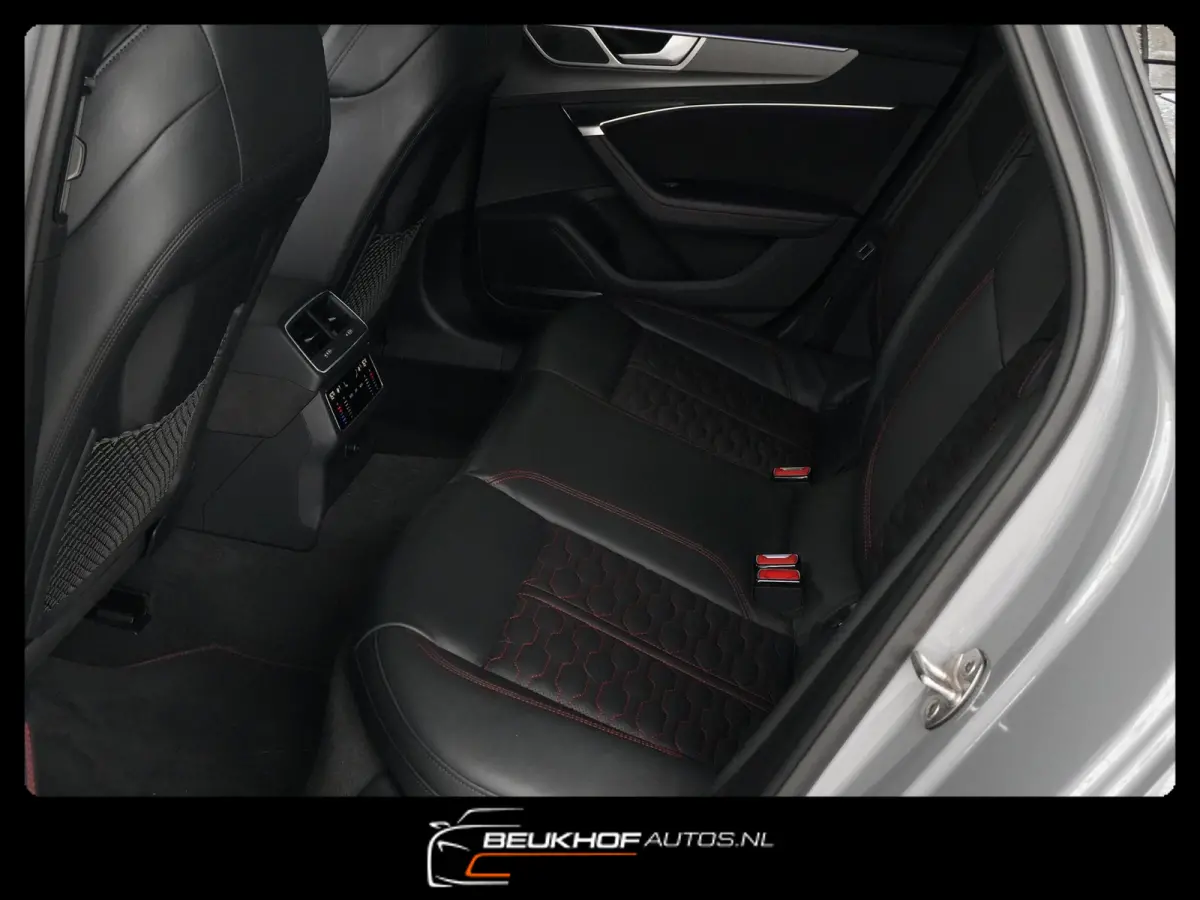 4.0 TFSI Akrapovic Pano Trekhaak Ceramic 740Pk!!