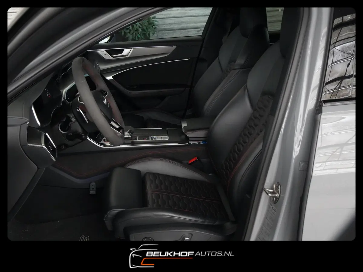 4.0 TFSI Akrapovic Pano Trekhaak Ceramic 740Pk!!