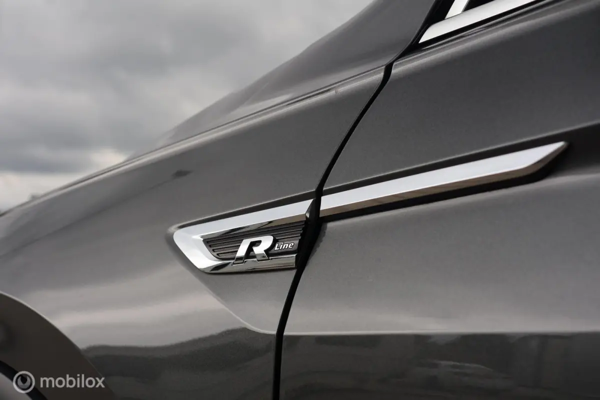 1.4 TSI R-Line | Pano | Leer |Trekhaak I Camera | HUD