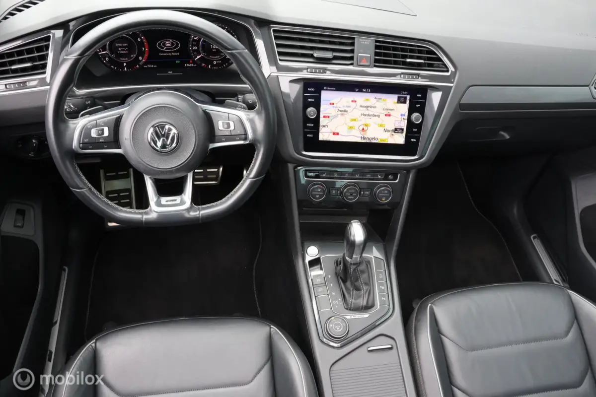 1.4 TSI R-Line | Pano | Leer |Trekhaak I Camera | HUD