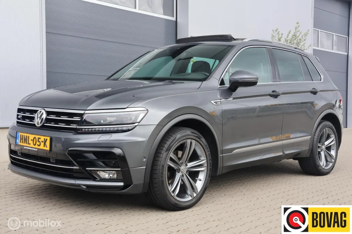 1.4 TSI R-Line | Pano | Leer |Trekhaak I Camera | HUD