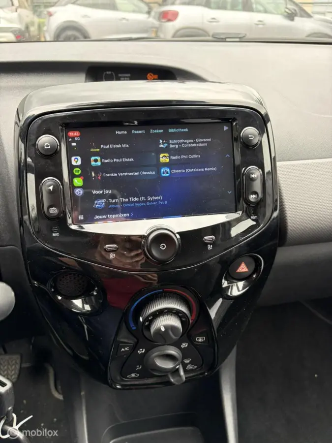 1.0 e-VTi Style Airco / LED / Privacy glass / Carplay / 53.319 km!!