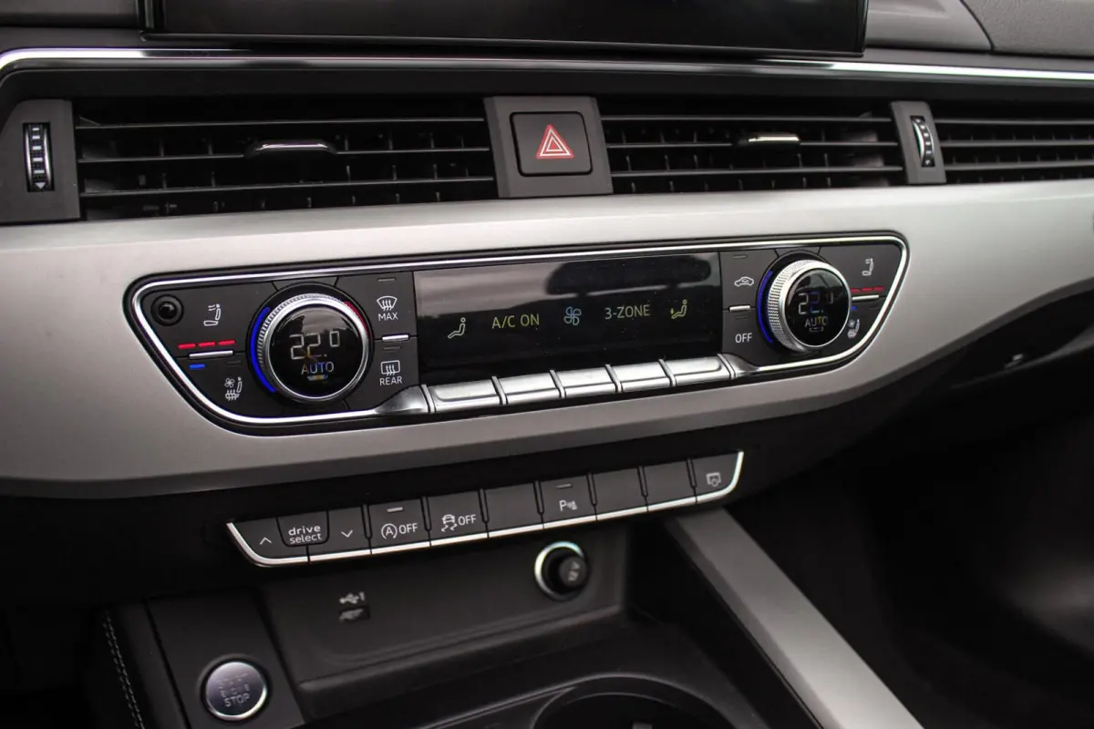 45 TFSI Quattro Pro-Line | 1e eigenaar | Matrix LED | Camera | DAB | Nekverwarming | Audi pre sense | Lane Assist | Cruise control adaptief | Stoelventilatie | 19 inch