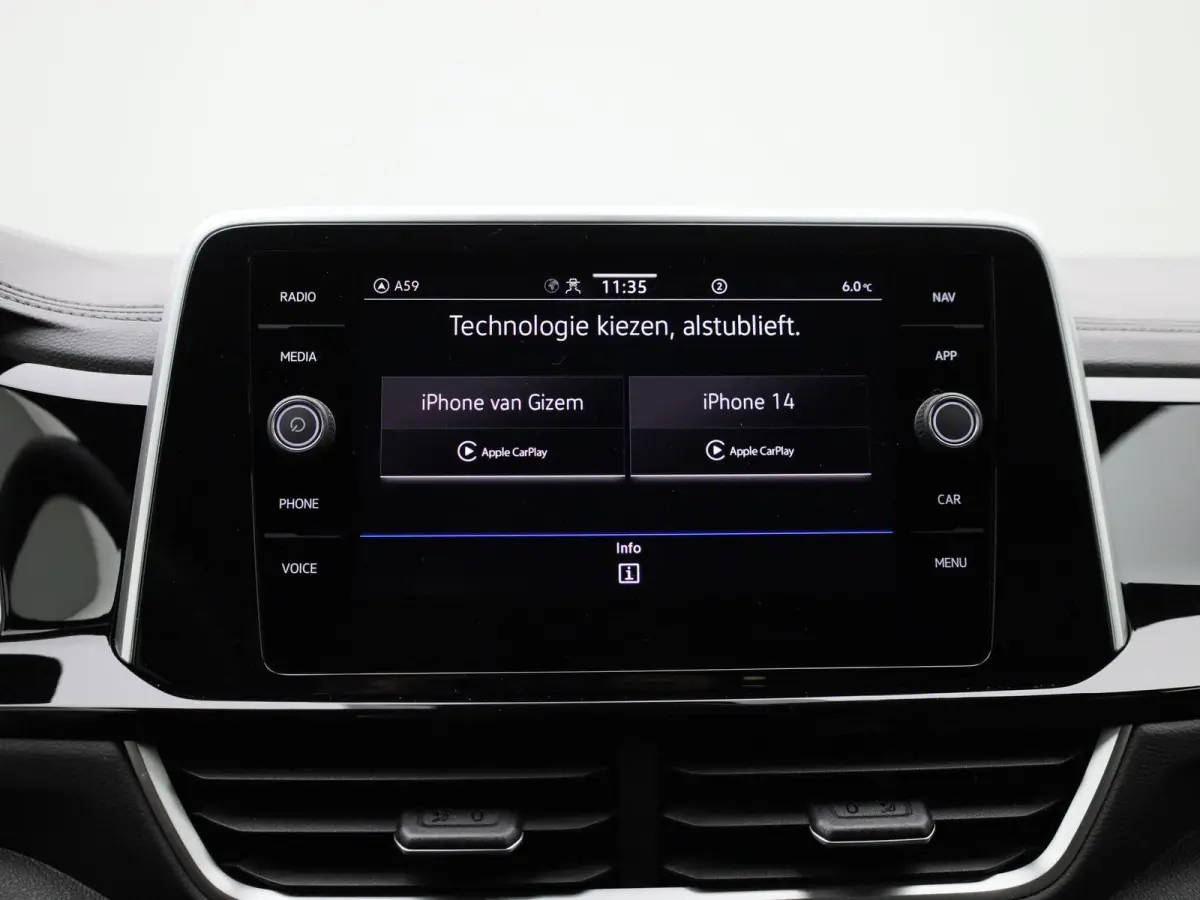 1.5 TSI R-Line Edition | Automaat | Navigatie | Draadloze Apple Carplay | Adaptieve cruise control | Travel Assist | Parkeersensoren | Achteruitrij Camera | Climate control | Stoelverwarming