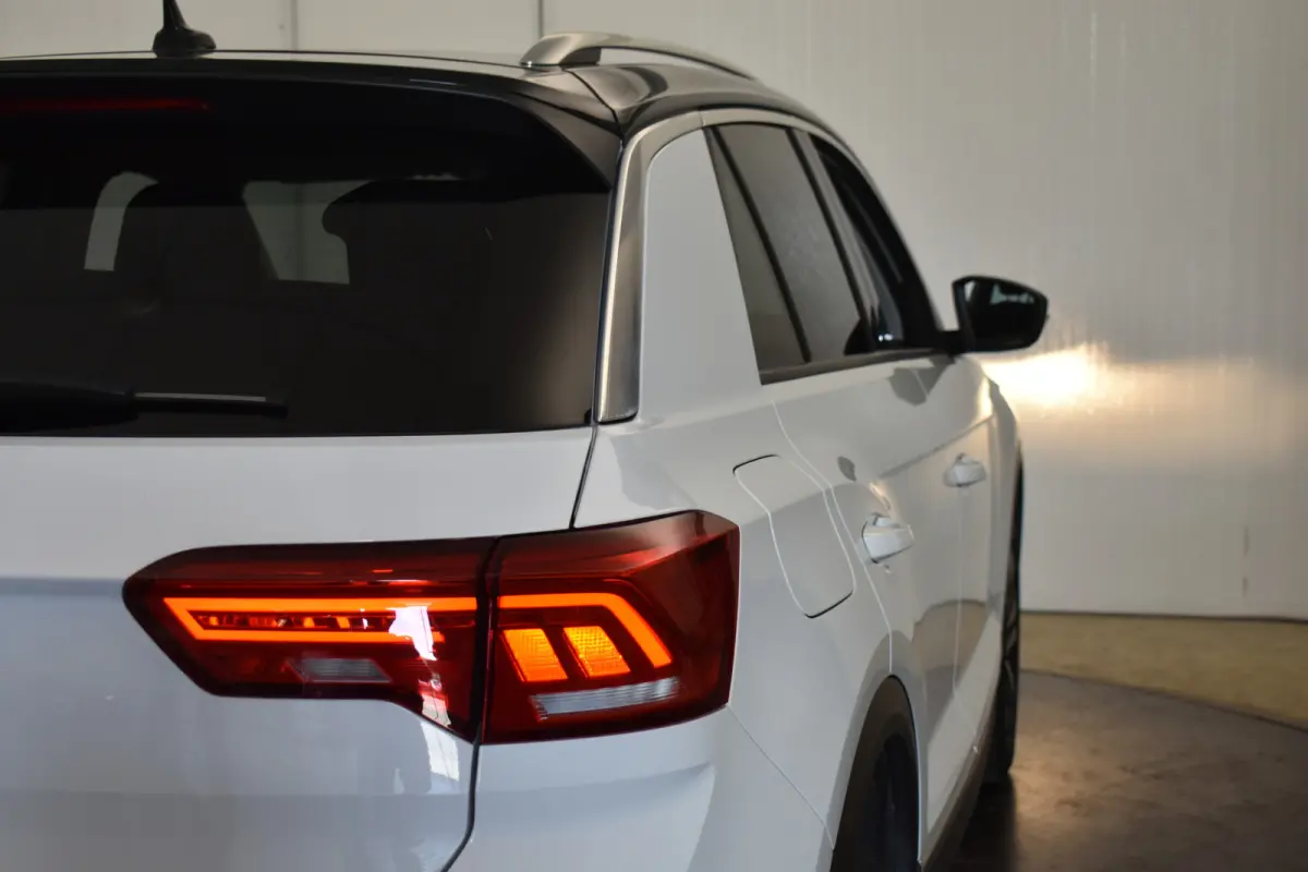 1.5 TSI Sport United R Bi-toneAutomaat Navi Carplay Stoelverw. Adapt. Cru