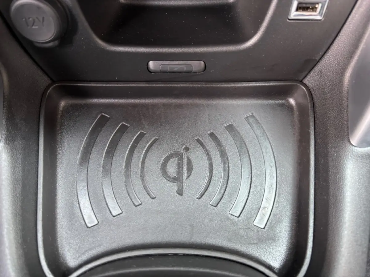 1.2 PT S&S SHINE 110 PK CARPLAY AIRCO/ECC NAVI PDC,