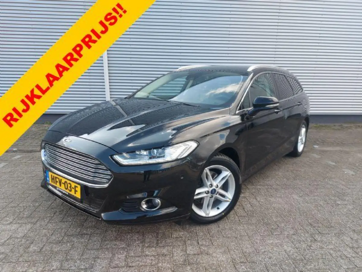 1.5 Titanium Lease Edition Automaat, airco,cruise,navigatie/camera,parkeersensoren,stoel/stuurverwarming,