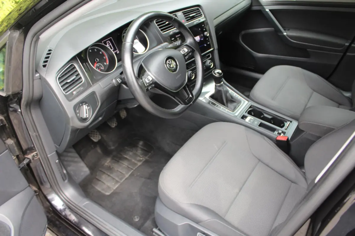 1.0 TSI Comfortline 116PK | Navigatie | Parkeersensoren | Lichtmetalen velgen | Climate Control