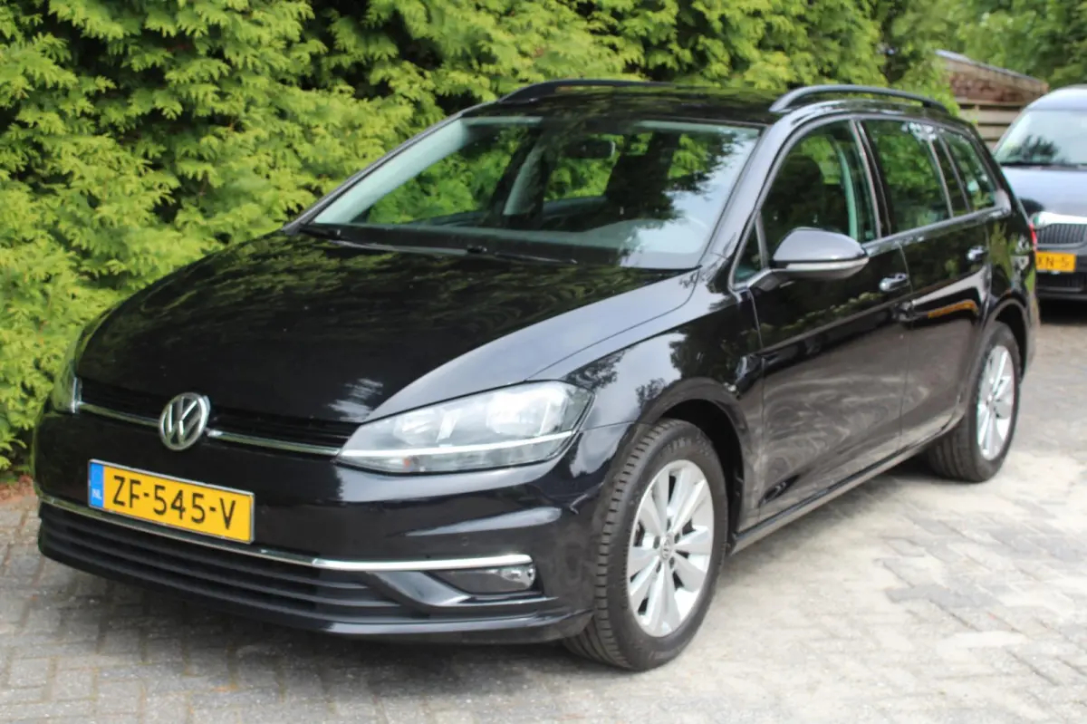 1.0 TSI Comfortline 116PK | Navigatie | Parkeersensoren | Lichtmetalen velgen | Climate Control