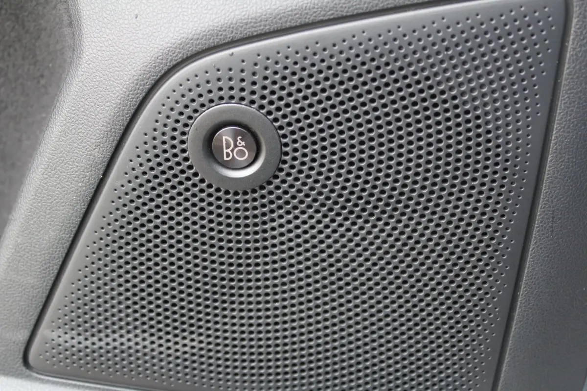 1.5 EcoBoost ST Line Business 182PK | Stoel/stuurverwarming | Bang&Olufsen | Keyless Entry/Start | Navigatie