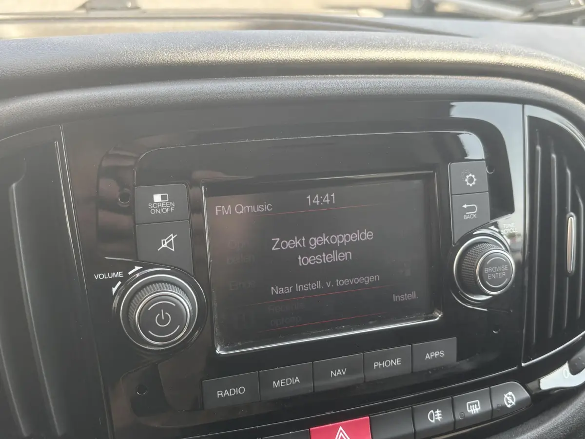 1.3 MJ L1H1 SX*AIRCO*NAVI*CRUISE*PDC*BLUETOOTH*